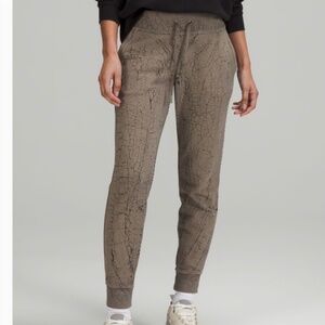 Lululemon warm down high rise jogger
